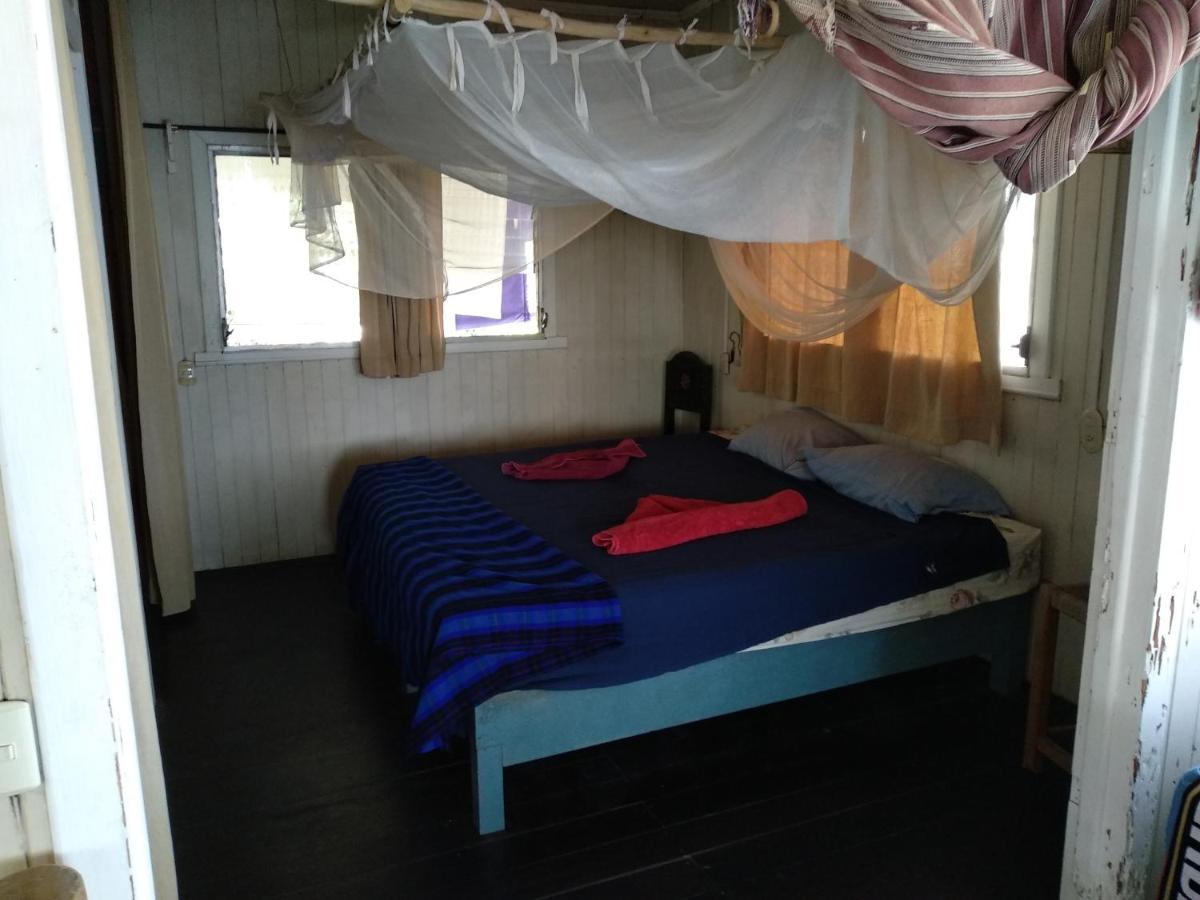 Hotel La Casa Rosada Lívingston 外观 照片