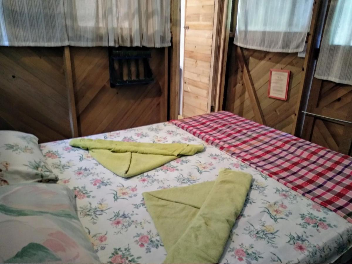 Hotel La Casa Rosada Lívingston 外观 照片